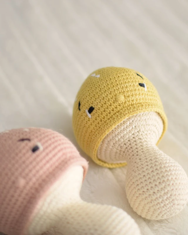 Χειροποίητη κουδουνίστρα - Μανιτάρι