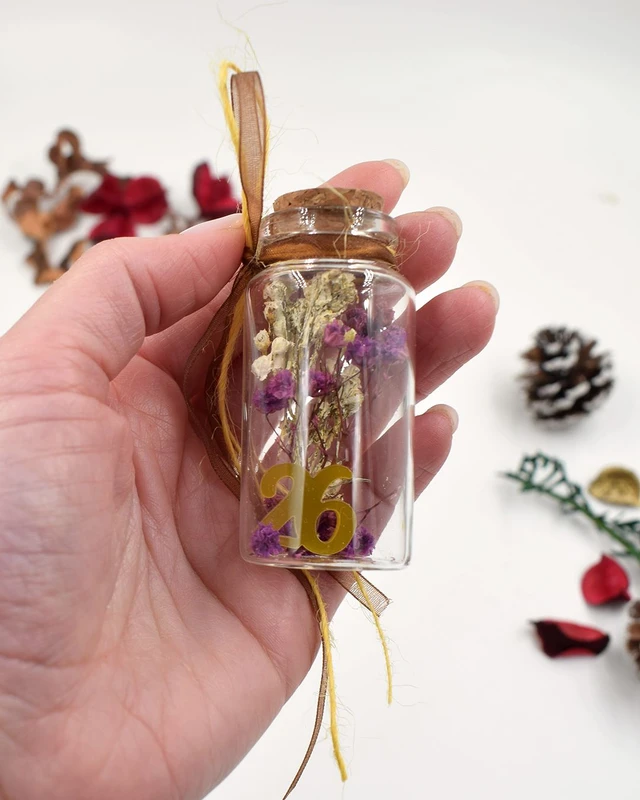 Γούρι με Αποξηραμένα Λουλούδια