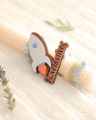 Προσωποποιημένη Λαμπάδα - Διαστημόπλοιο