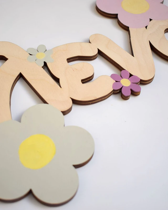 Ξύλινο Όνομα - Λουλούδια