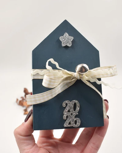 Επιτραπέζιο γούρι - σπιτάκι